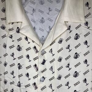 Maker’s mark lounge shirt